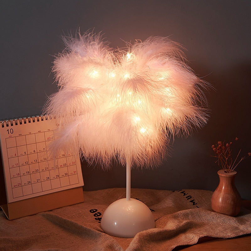 Creative Feather Table Lamp